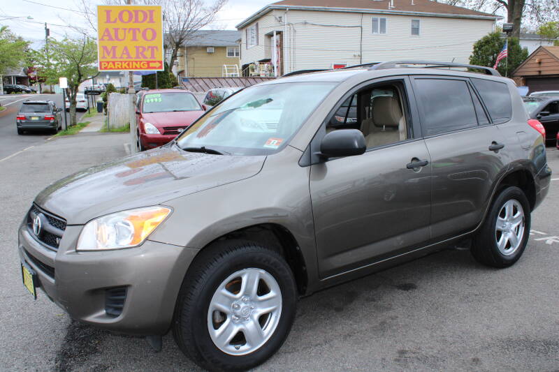 2012 Toyota RAV4 (image 3)