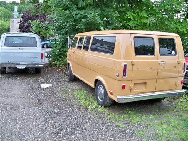 1969 Ford Econoline