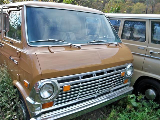 1969 Ford Econoline