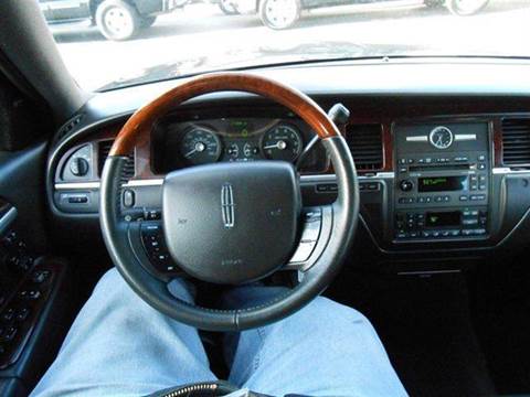 2007 Lincoln Town Car Signature Limited