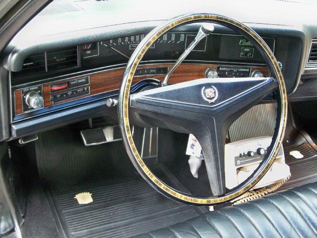 1973 Cadillac Series 75
