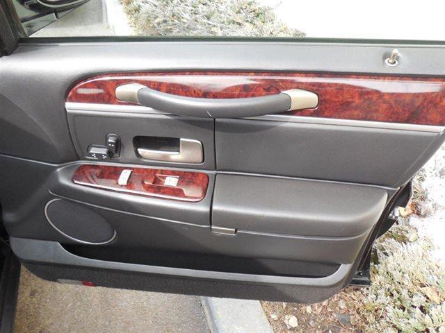 2011 Lincoln Town Car Executive L