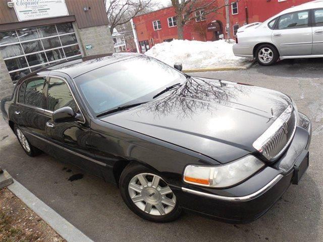 2011 Lincoln Town Car Executive L