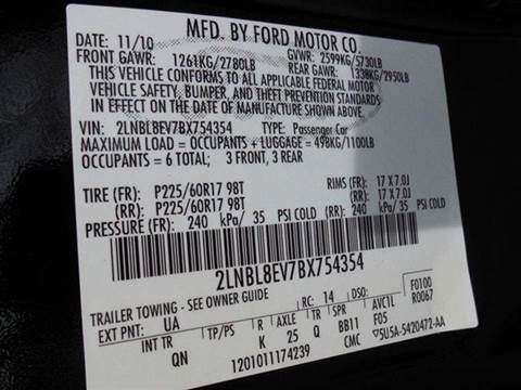 2011 Lincoln Town Car Executive L