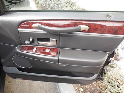 2011 Lincoln Town Car Executive L