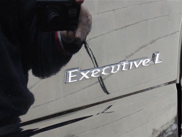 2011 Lincoln Town Car Executive L