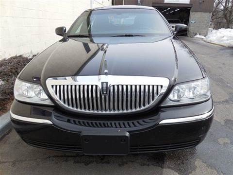 2011 Lincoln Town Car Executive L