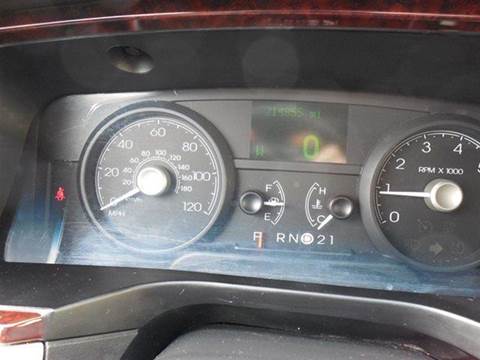 2011 Lincoln Town Car Executive L