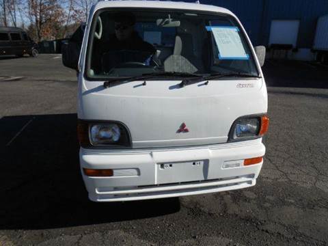 1994 Mitsubishi Truck
