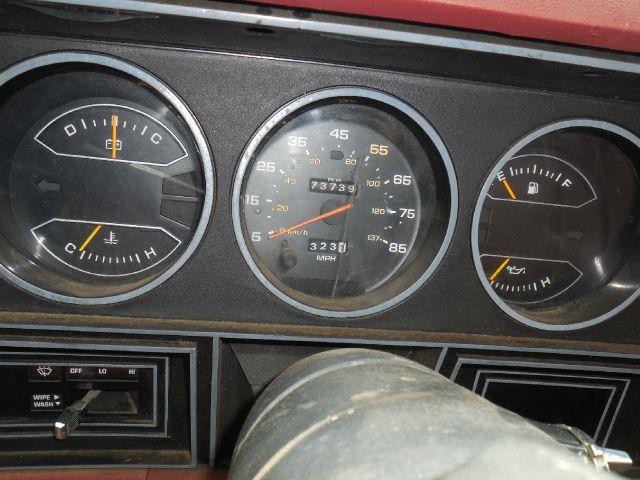 1985 Dodge RAM 350