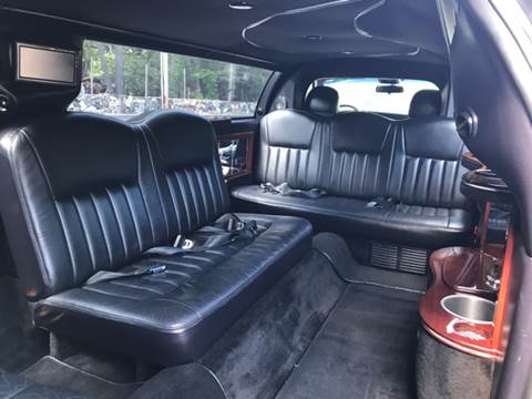 2005 Lincoln Town Car