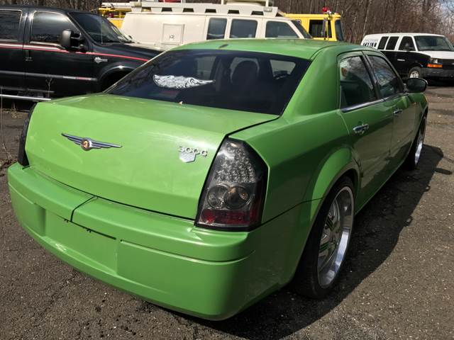 2005 Chrysler 300