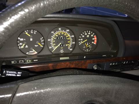 1984 Mercedes-Benz 500-Class 500 SEL