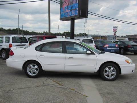 2007 Ford Taurus for sale at Checkered Flag Auto Sales - West in Lakeland FL