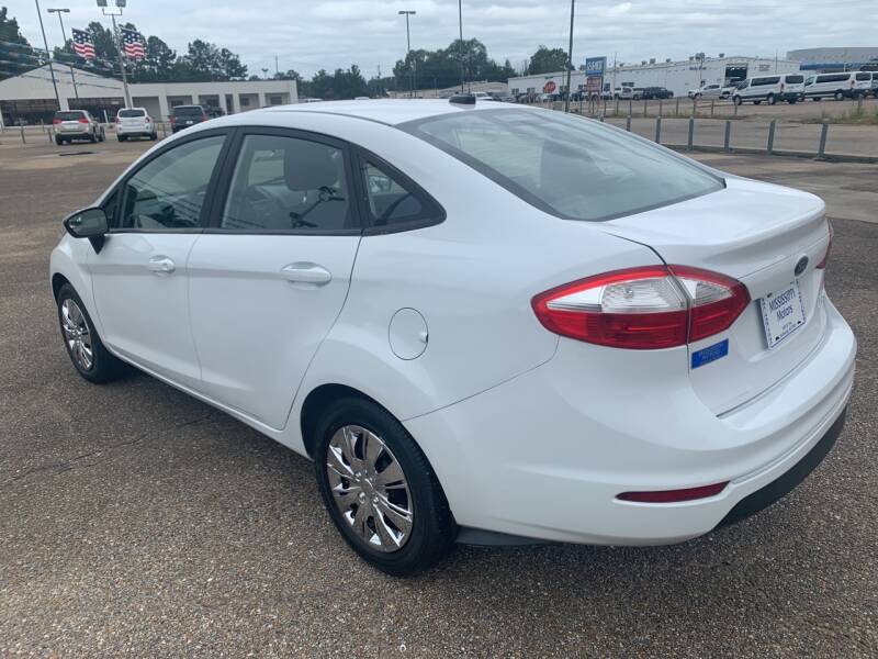 2017 Ford Fiesta S 4dr Sedan In Hattiesburg MS ...