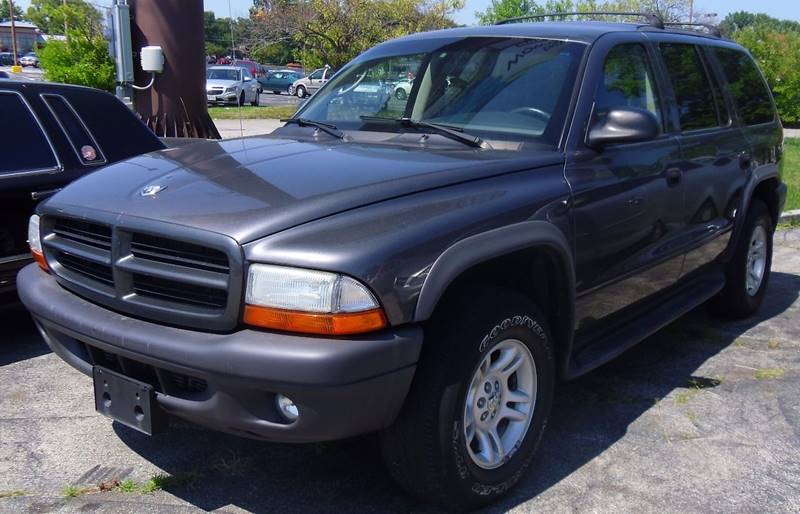 2003 Dodge Durango for sale at STEVE GRAYSON MOTORS in Youngstown OH