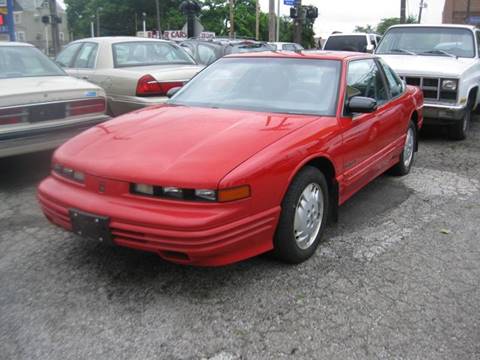 1992 Oldsmobile Cutlass Supreme for sale at S & G Auto Sales in Cleveland OH
