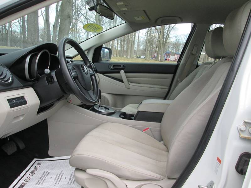 2010 Mazda CX-7 i SV (image 12)