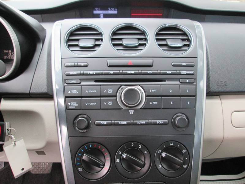 2010 Mazda CX-7 i SV (image 24)