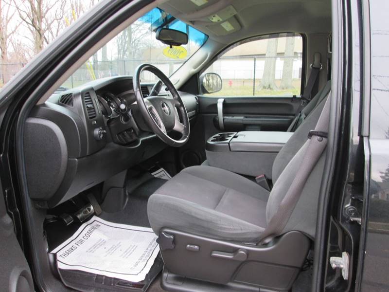 2009 GMC Sierra 1500 SLE (image 12)