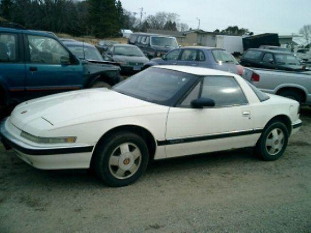 1990 Buick Reatta for sale at D & T AUTO INC in Columbus MN