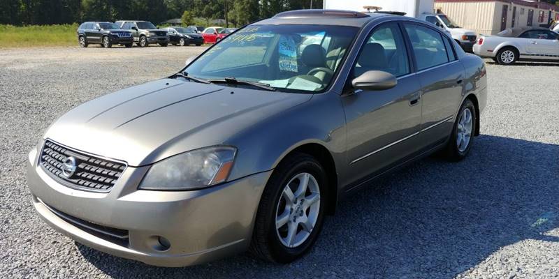 2005 Nissan Altima for sale at Jackson Automotive in Smithfield NC