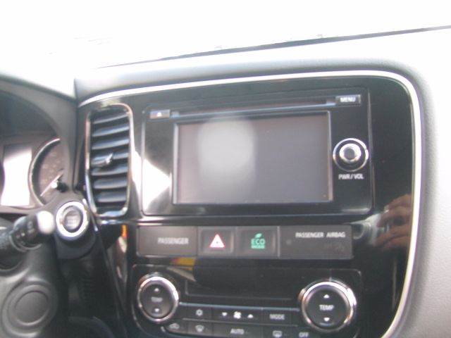 2015 Mitsubishi Outlander SE