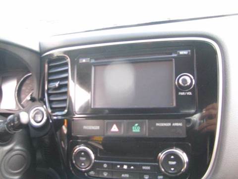 2015 Mitsubishi Outlander SE