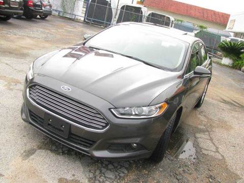 2015 Ford Fusion SE