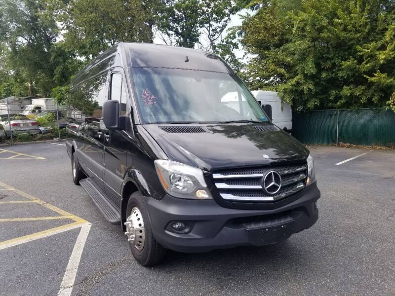 AW Auto & Truck Wholesalers Inc. Car Dealer in Hasbrouck Heights, NJ