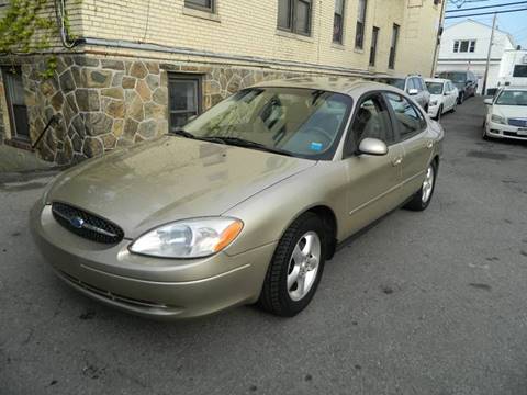 2001 Ford Taurus for sale at Daniel Auto Sales in Yonkers NY