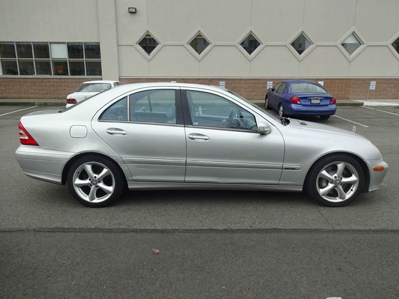 2004 mercedes benz c class c230 kompressor 4dr sedan in seattle wa prudent autodeals inc 2004 mercedes benz c class c230