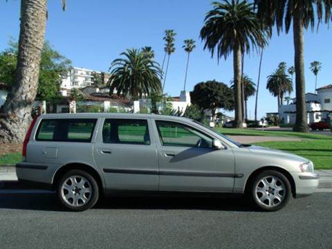 2002 Volvo V70 for sale at OCEAN AUTO SALES in San Clemente CA
