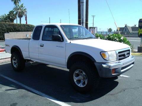 2000 Toyota Tacoma for sale at OCEAN AUTO SALES in San Clemente CA