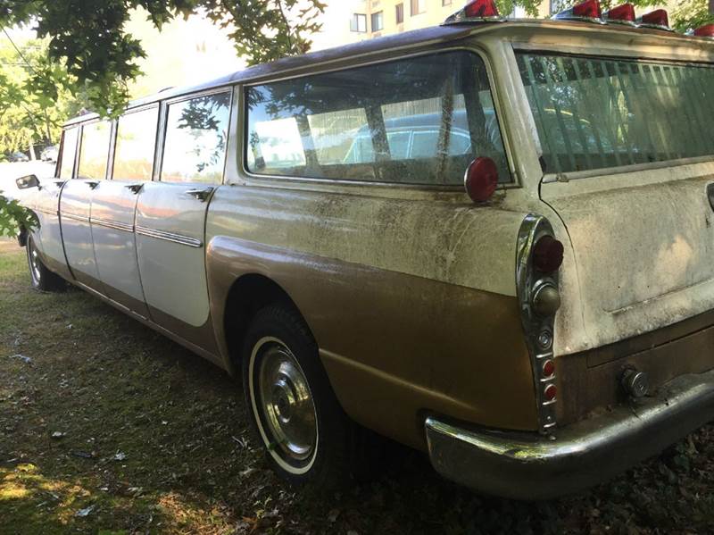 1963 Checker Aerobus