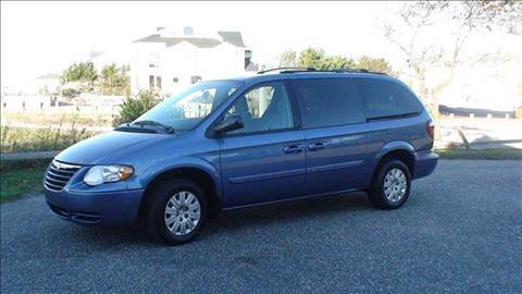 2007 Chrysler Town and Country for sale at ACTION WHOLESALERS in Copiague NY