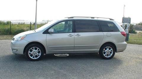 2005 Toyota Sienna for sale at ACTION WHOLESALERS in Copiague NY