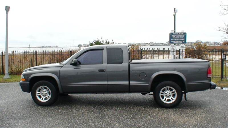 2003 Dodge Dakota for sale at ACTION WHOLESALERS in Copiague NY