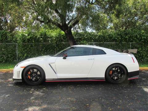 2016 Nissan GT-R for sale at VA Leasing Corporation in Doral FL