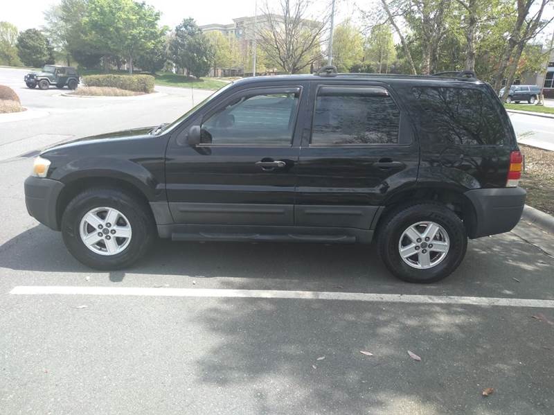 2006 Ford Escape for sale at Easy Auto Sales LLC in Charlotte NC