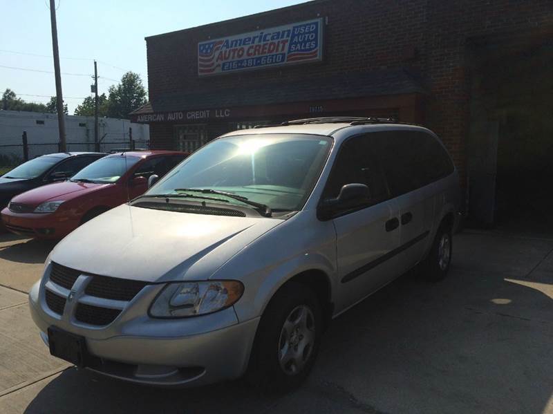 2003 Dodge Grand Caravan for sale at AMERICAN AUTO CREDIT in Cleveland OH
