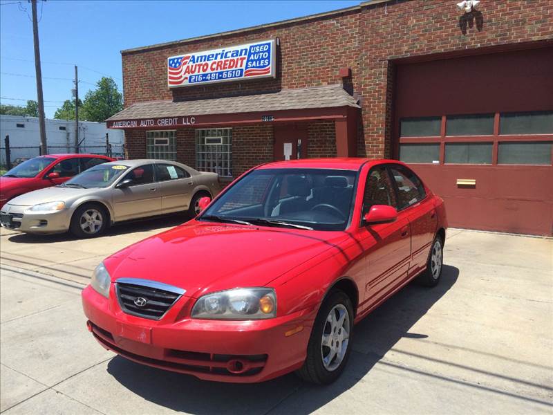 2004 Hyundai Elantra for sale at AMERICAN AUTO CREDIT in Cleveland OH