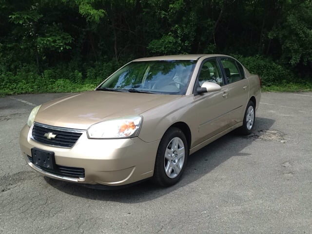 2006 Chevrolet Malibu for sale at CarsForSaleNYCT in Danbury CT