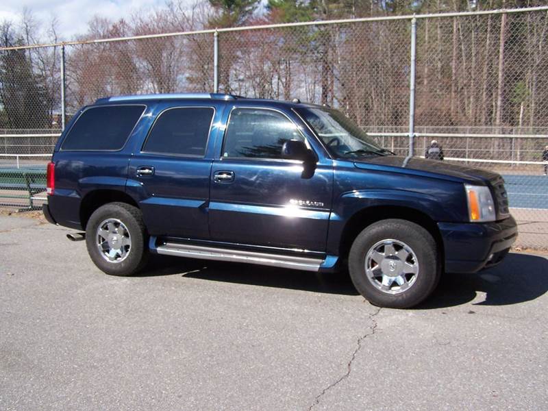 2004 Cadillac Escalade for sale at William's Car Sales aka Fat Willy's in Atkinson NH