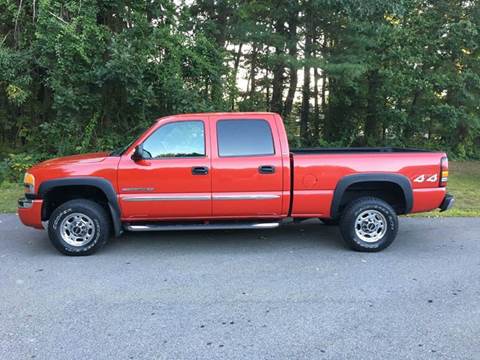 2004 GMC Sierra 2500HD for sale at William's Car Sales aka Fat Willy's in Atkinson NH