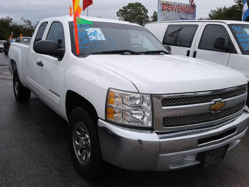 2013 Chevrolet Silverado 1500 for sale at STAR TEXAS MOTORS LLC in Dallas TX