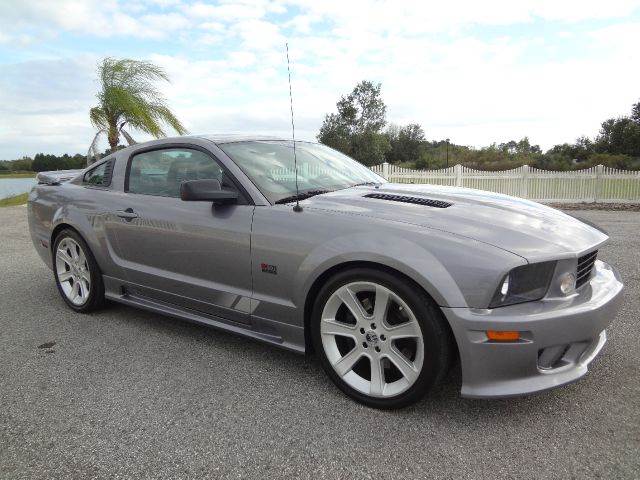 2007 Ford Mustang for sale at Specialty Motors LLC in Land O Lakes FL