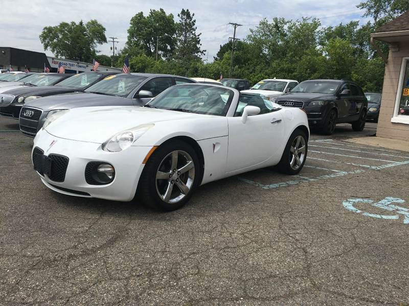 2008 Pontiac Solstice for sale at Waterford Auto Sales in Waterford MI