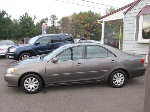 2005 Toyota Camry for sale at GEG Automotive in Gilbertsville PA