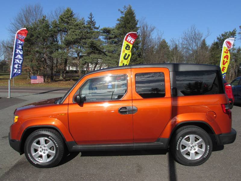 2011 Honda Element for sale at GEG Automotive in Gilbertsville PA